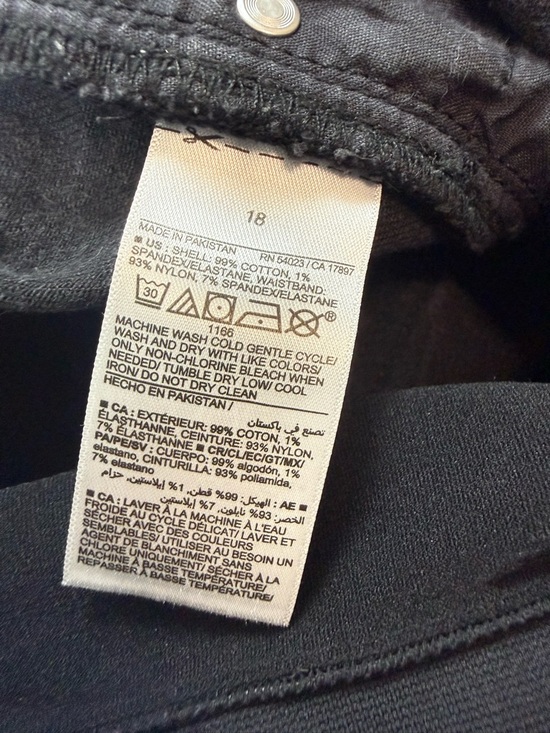 Old Navy Maternity Black Straight Leg Jeans Full Panel Size 18 - Picture 8 of 9